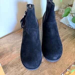 Bearpaw Megan II Wide Ankle Boots Size 11W Black Suede Snakeskin Waterproof Boho